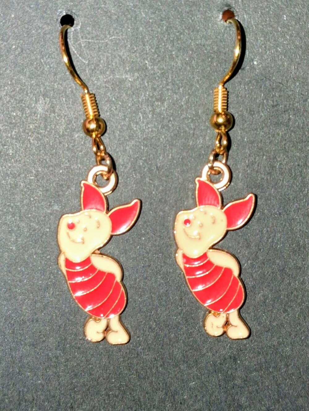 💖 Piglet Earrings